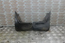 BFD043558 2014 LAND ROVER FREELANDER 2.2 SD4 FRONT MUDFLAPS