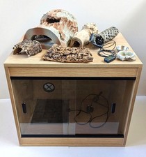  Vivarium Terapod  Gecko Home complete with all accessories shown 61×54×46cm