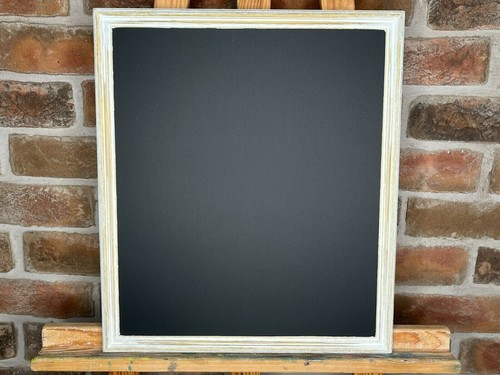 Vintage distressed white - vintage,