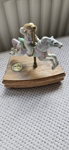 This vintage porcelain - this, is