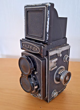 Walzflex twin lens camera