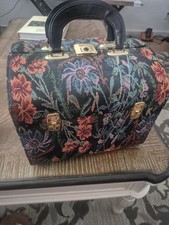 Vintage Floral Tapestry Carpet