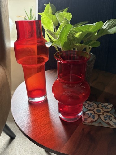 Vintage pair red - pair, glass