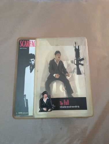 2005 mezco toys scarface - 2005,