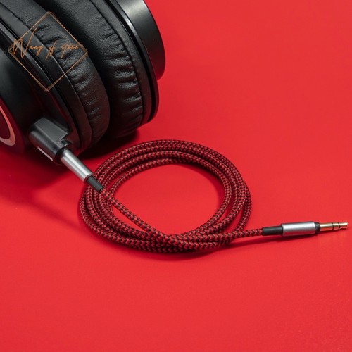 Black red audio cable - red,