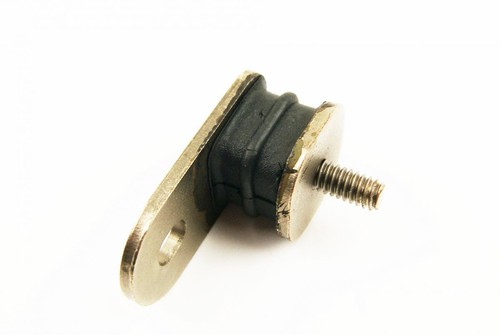 Exhaust mount 6mm - 6mm, stud