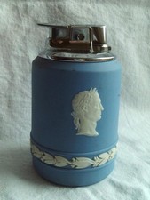 VINTAGE 1960s ENGLISH WEDGWOOD