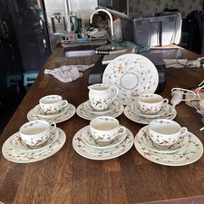 CROWN STAFFORDSHIRE BIRD OF