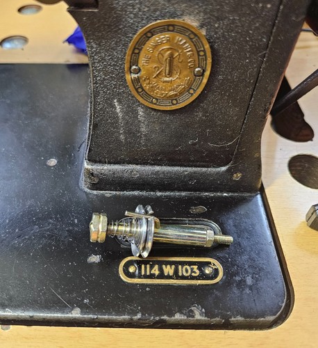 Singer 114w103 metal tension