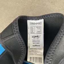 Tribord Decathalon, Boys girls Wetsuit Age 8. Front Zip 2.5mm