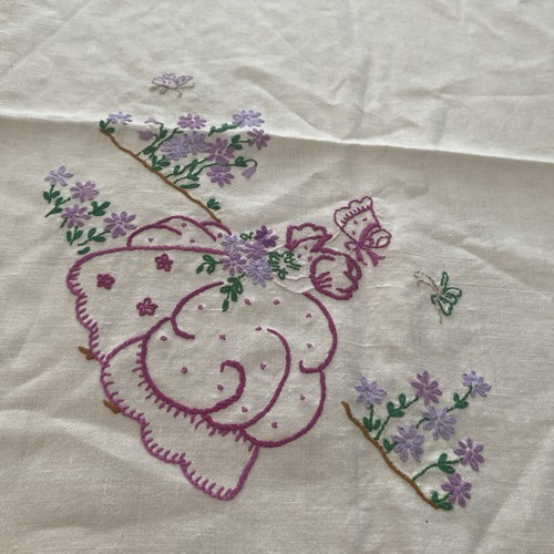 Vintage hand embroidered table - hand,