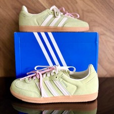 Adidas x Molly-Mae Samba –