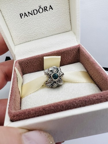 Genuine pandora retired rare - pandora, v