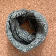 Ladies Hand Knitted Alpaca Yarn Infinity Scarf/ Neck Warmer (2 Twists)