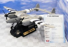Motormax 1/60 Scale Model Aeroplane 76300 - P-38 Lightning
