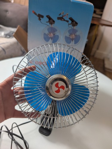 Oscillating fan - oscillating,