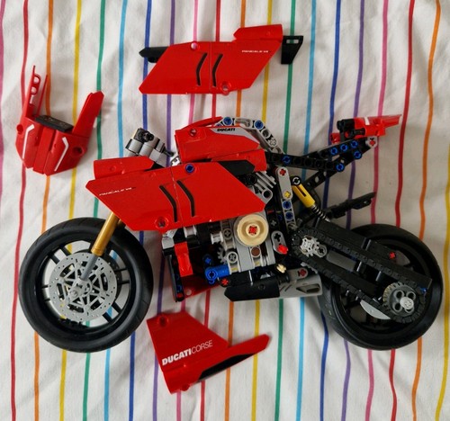 Lego technic 42107 - lego,