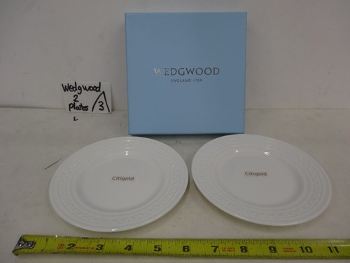 Wedgwood intaglio bone china - bone,