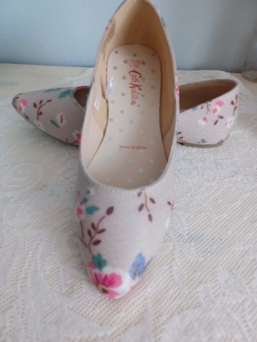 Cath kidston beige flat - cath,