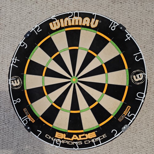 Winmau blade champions - winmau,