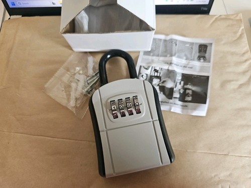 Key lock box with - with, detachable