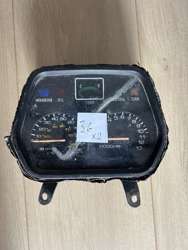 Suzuki rg250 gamma - mph, clocks