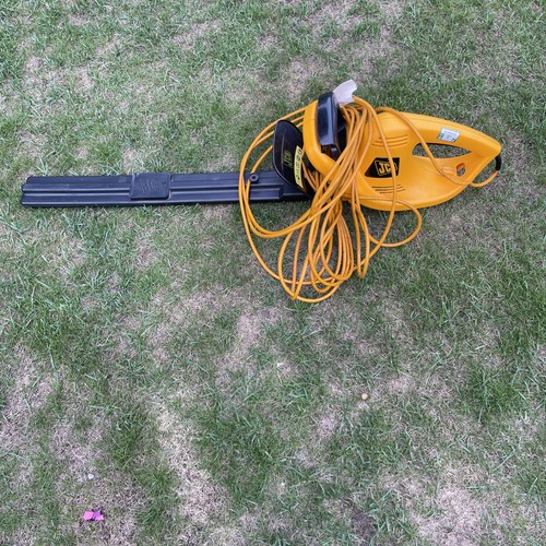 Jcb hedge trimmer - hedge,