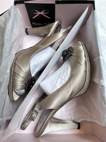 Phase eight satin - satin, diamanté