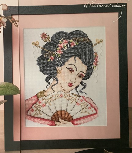 Cross stitch chart geisha - cross,