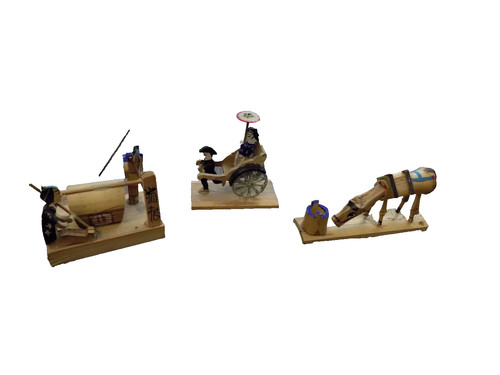 Vtg lot mini wooden hand - mini,