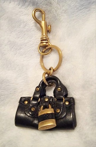 Chloe paddington bag charm - paddington, key