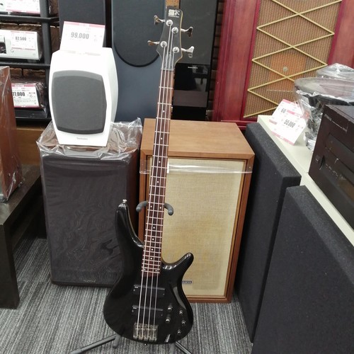 Ibanez electric bass sr300 - bass,