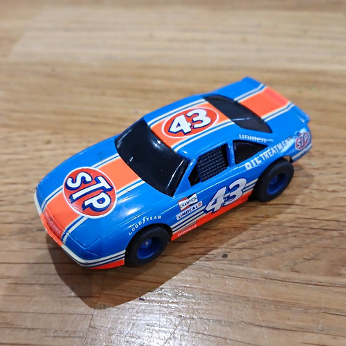 Tyco slot car petty 43 - tyco,
