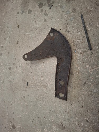 Gearbox exhaust bracket for - gearbox,