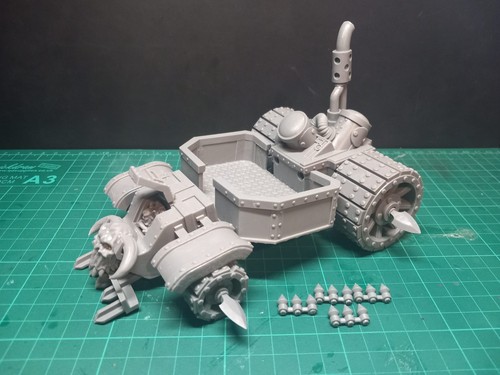 Space orcs trukk - space,