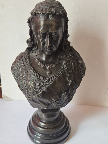 Bronze bust queen victoria - queen,