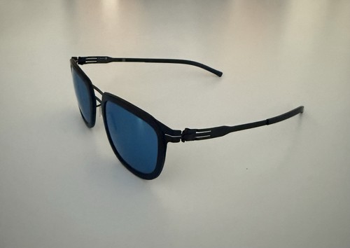 Berlin bamford mirror - ic!,
