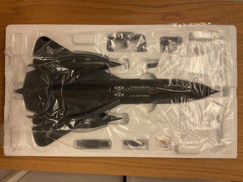 Century wings blackbird - wings,