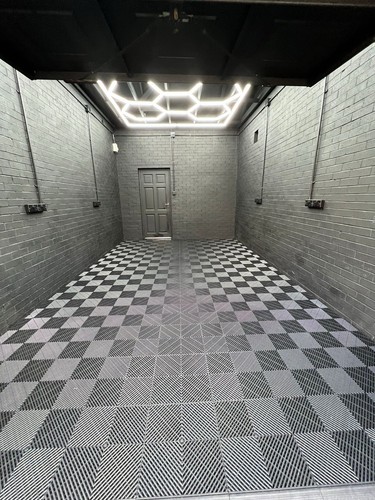 Vented modular interlocking - modular,