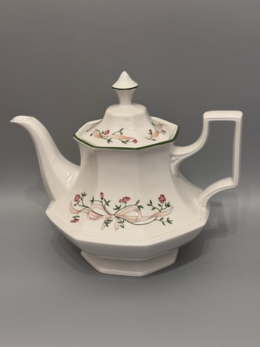 Eternal beau teapot - eternal,