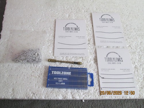 Tiddlylinks scale model chain - scale,
