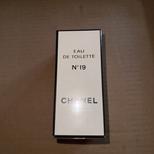 Rare vintage boxed bottle - rare,