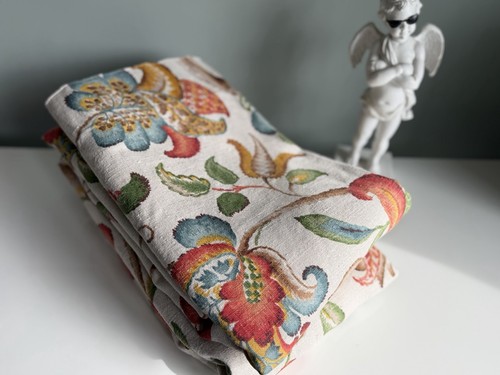 Beautiful vintage linen - vintage,
