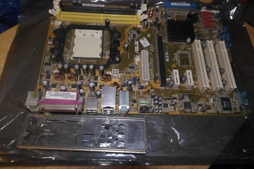 Asus motherboard o shield - i/o,