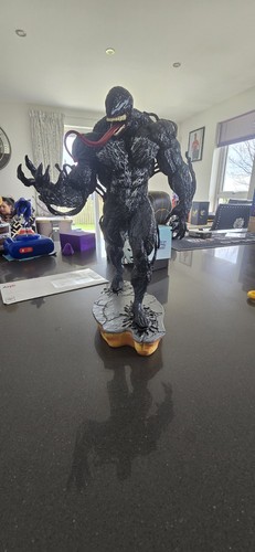 30cm venom pvc statue - statue, marvel