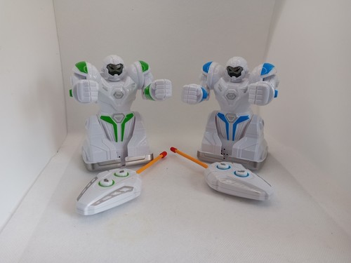 Small battle robot with - small, remote