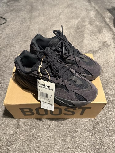 Adidas yeezy boost 700 - 700, v2