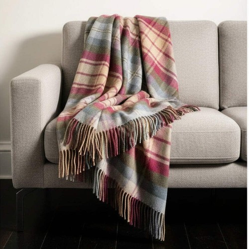 Lochcarron tartan luxury - lochcarron,