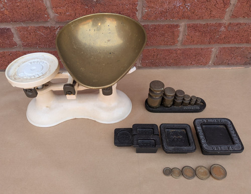Vintage victor scale - vintage,