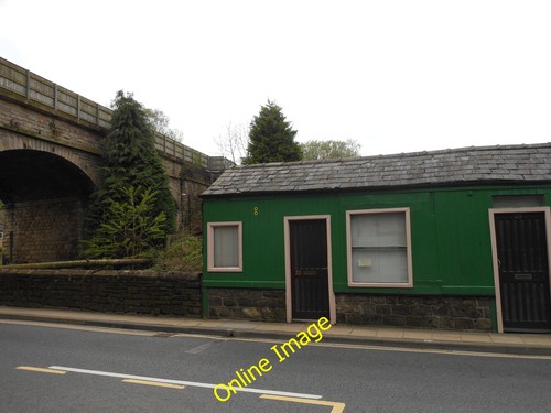 Photo 12x8 new road hoo - photo,